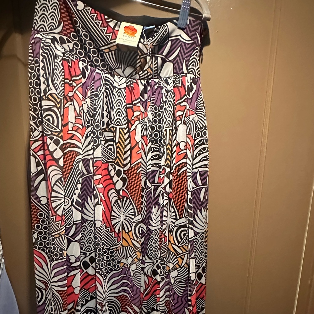 Farm Rio Maxi Skirt, size small. NWOT .